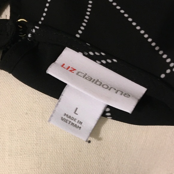 Modern Button Sleeve Top - Picture 5 of 5